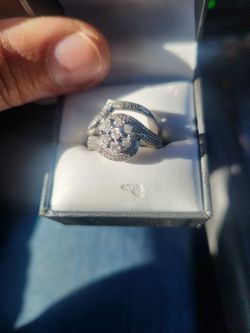 Silver Rings With Diamond