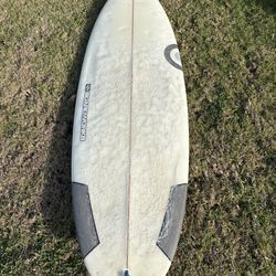 5”10 Mini Mod w/new FCS Occy fins included