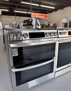 LG Double Oven Electric Range