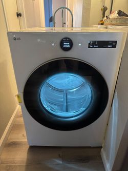 LG Electric Dryer