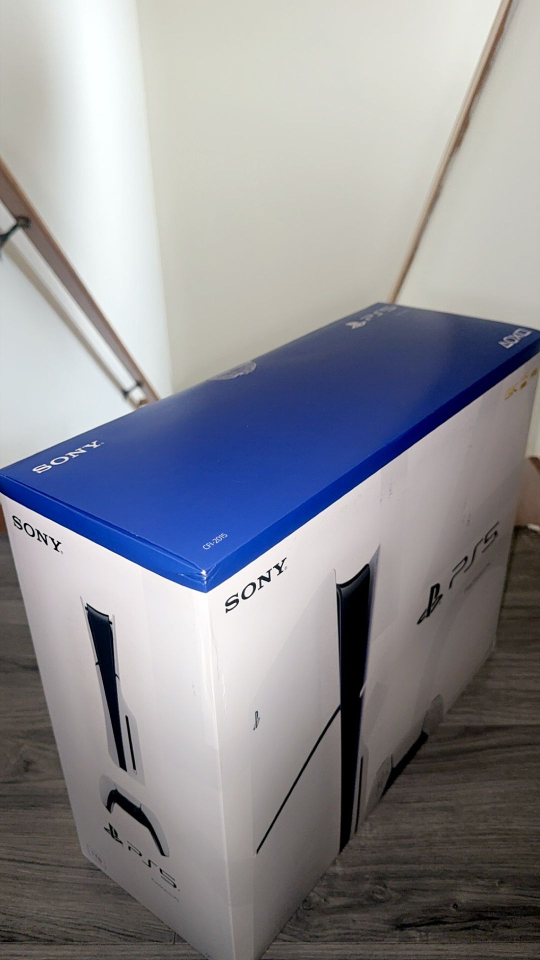 PlayStation 5 (SEALED) Disc Version 1tb