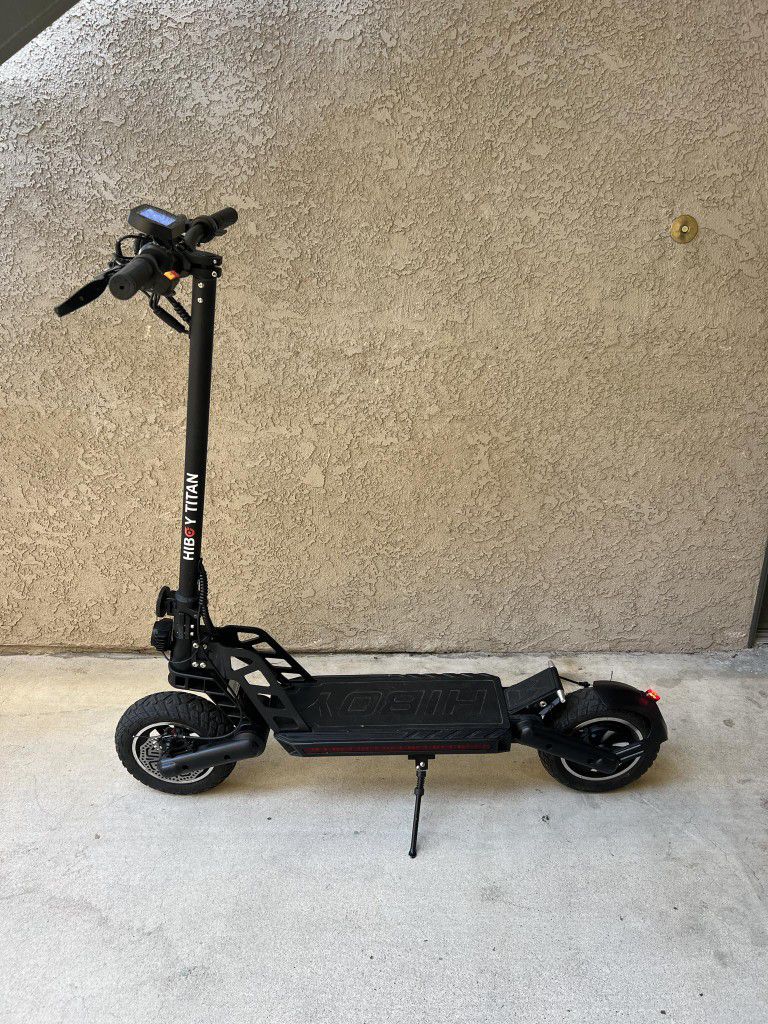 Hiboy Titan Offroad E-Scooter $550 NEW
