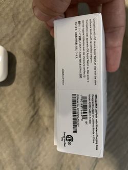 AirPods