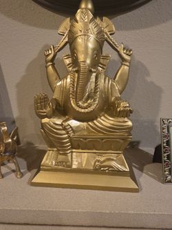 Ganesha idol