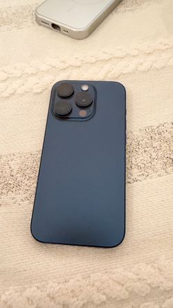 Apple iPhone 15 Pro Blue Titanium 512 Gb unlocked
