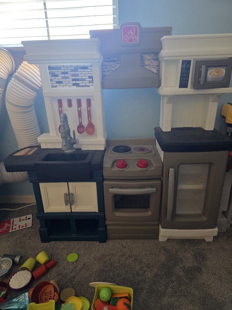 Kids Kitchen