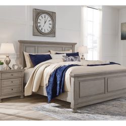 Ashley furniture-Signature King Bedroom Set