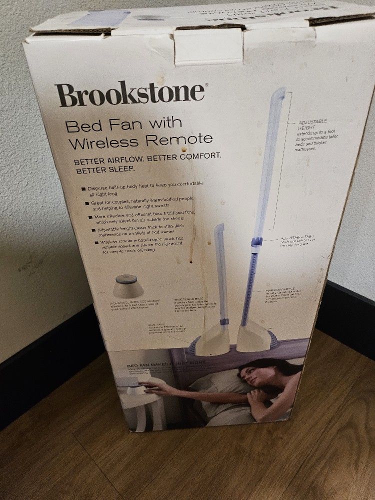 Brookstone
Bed Fan with Wireless Remote