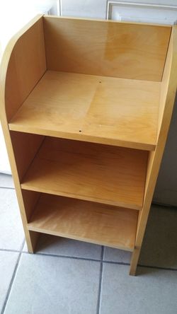 IT'S A SMALL 3 SHELF STAND