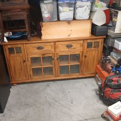 T v stand