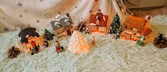 Department 56 Dickens’ Village Christmas Collection