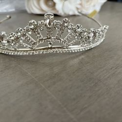 Tiara  Crown