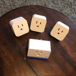 Smart Wi-Fi Plugs. Works With Alexa