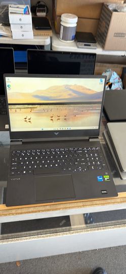 HP Victus gaming Laptop RTX 2050 32GB RAM 512GB SSD Core i5 12th gen Windows 11
