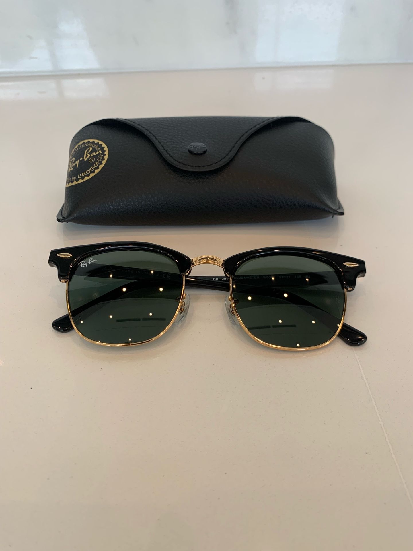 Ray Ban Clubmaster 51MM !!