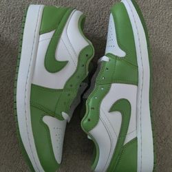 Air Jordan Retro 1 Low "Slime Green" Size 10.5 Men 