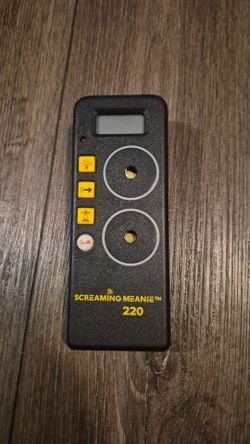Screaming Meanie 220 Travel Alarm