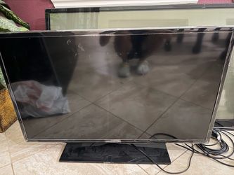 Samsung 39” LED TV – $60 OBO