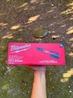 Milwaukee 2457-20 M12 Cordless 3/8" Lithium-Ion Ratchet