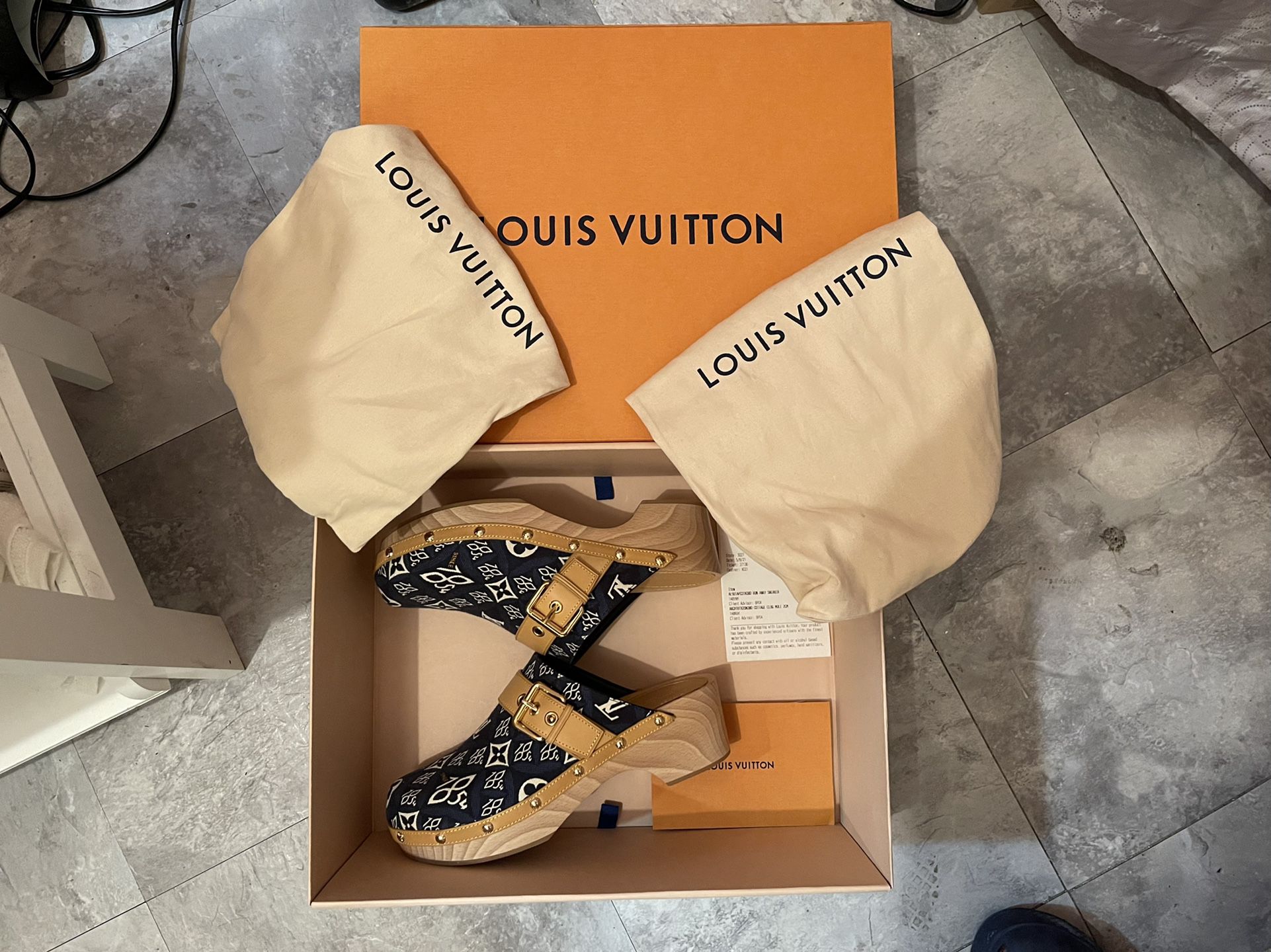 LV Shoes, Blue , Size 9 US , European Size 41 for Sale in New York, NY -  OfferUp