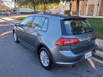 2016 Volkswagen Golf