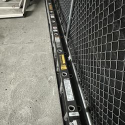 32 Ft Dewalt Ladder New