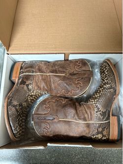 Cody James exotic python western boots size 10.5
