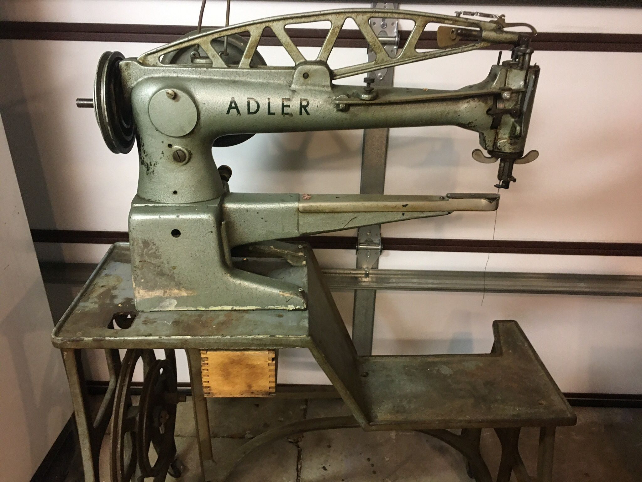 Adler 307 Leather Shoe For Boot Repair Industrial Sewing Machine