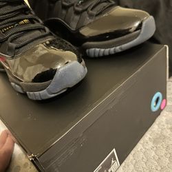 Jordan 11s Worn Once 300 Size 10