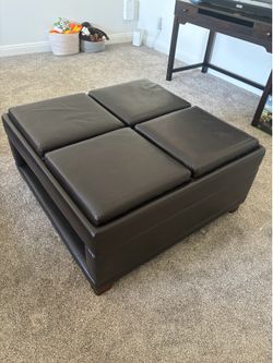 Storage ottoman with flip trays