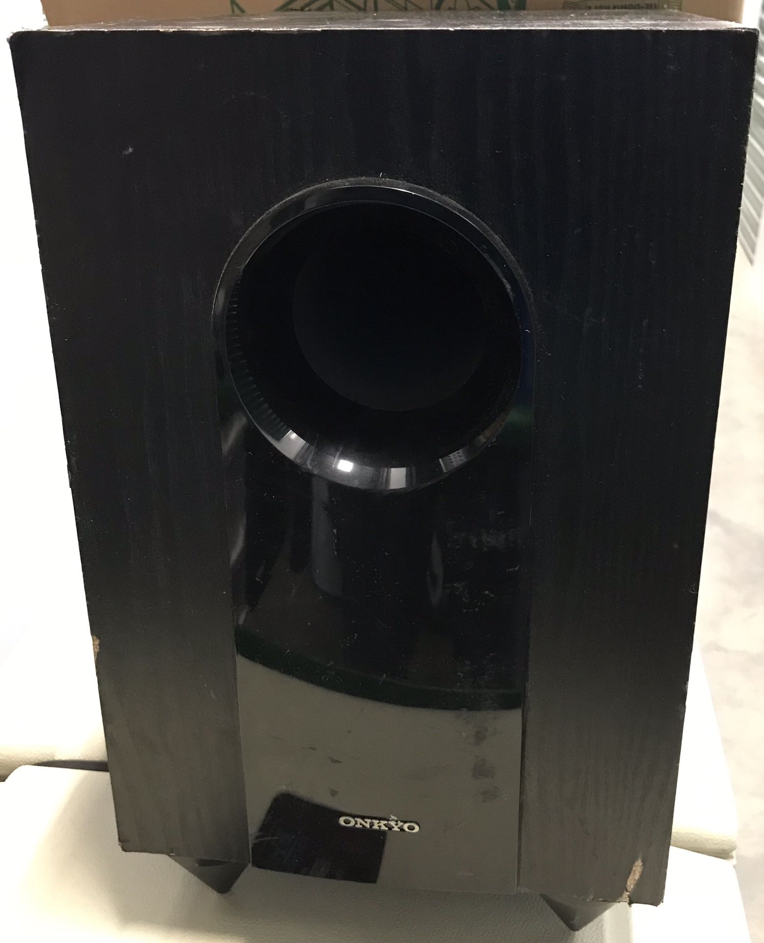 Onkyo SKW-360 Subwoofer 130 Watts