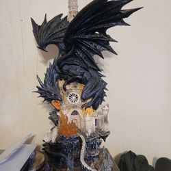 Dragon Statue 
