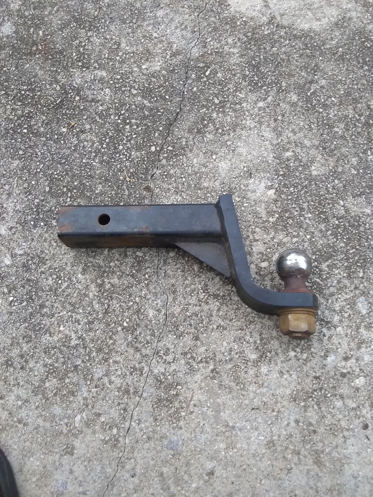 Tow hitch with 2-inch ball, 5000 pound towing capacity