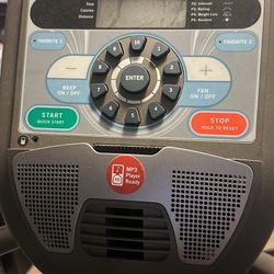 Free elliptical 