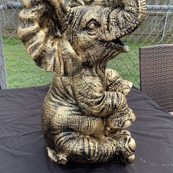 Golden Elephant Statue 