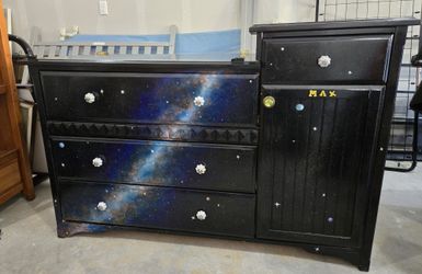 Space-Painted Dresser