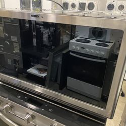 GE PROFILE 30” Smart Integrated Kitchen Hub Wi-Fi Built-In Entertainment & Ventilation System