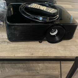 Optoma Projector 