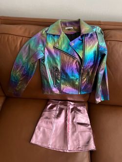 Little girls.  Set  $15