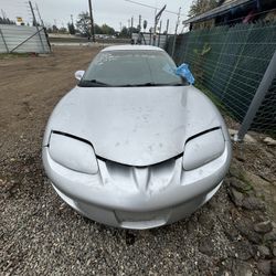 1999 Pontiac Firebird For Parts Only 