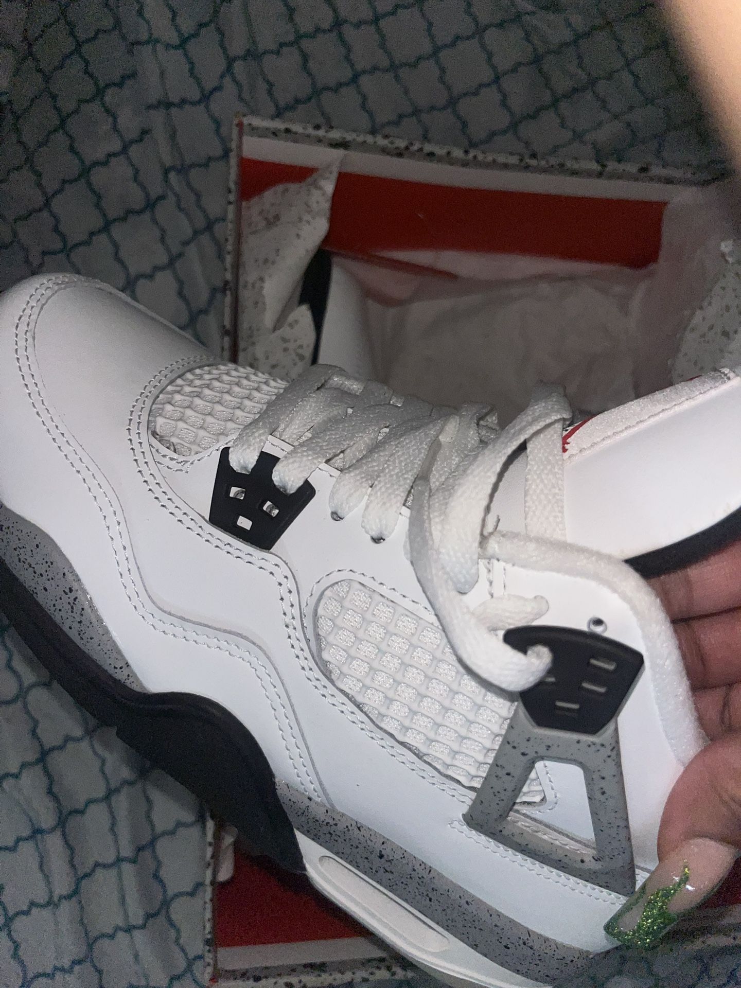 Jordan 4’s New Condition Boys 5 1/2