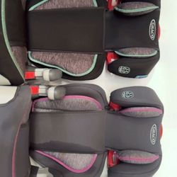 2 Car seats