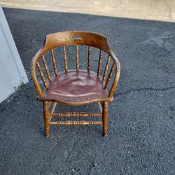 Antique American Captain's Chair