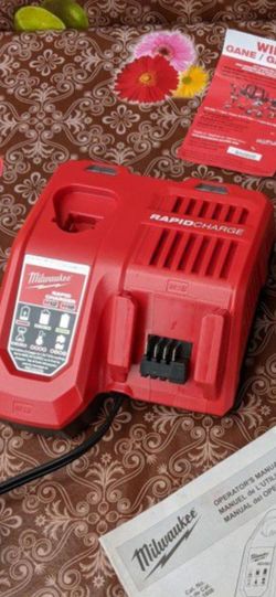 M12 and M18 12-Volt/18-Volt Lithium-Ion Multi-Voltage Rapid Battery Charger