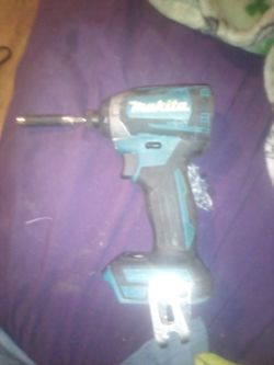 Makita xdt14