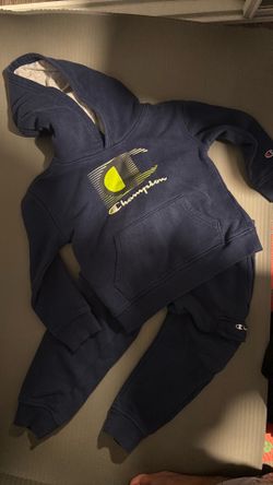 Champion 2 pieces