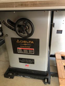 Delta Unisaw Platinum Edition + Bosch Router Table
