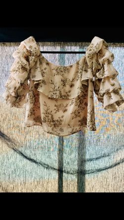 Nude Floral Ruffles