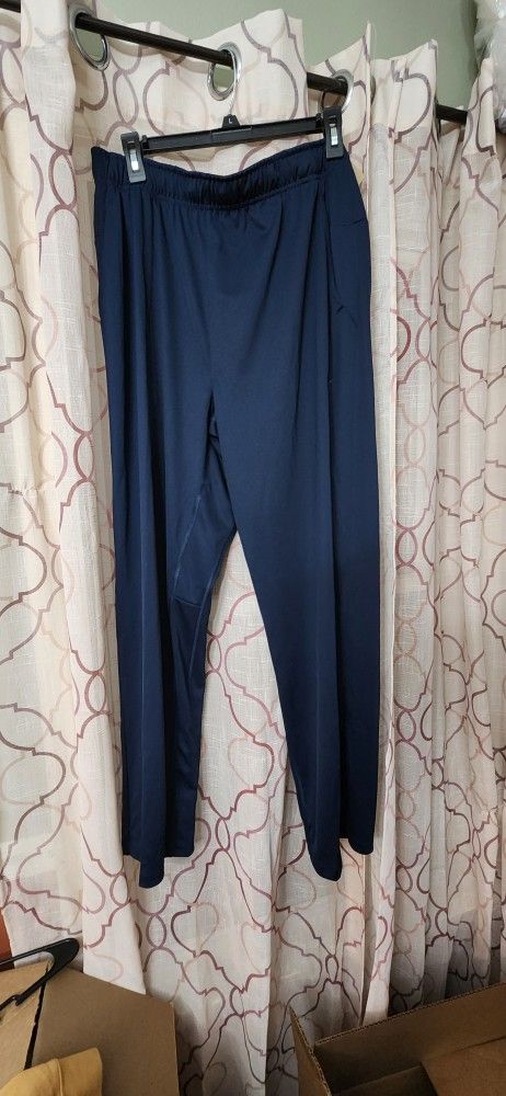 Men's Nike Totality Dri-Fit Training Pants-Multiple Sizes Available