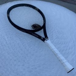 Wilson Hyper Carbon 2.3 Tennis Racket